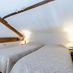 Bleuet Bed & Breakfast 3*