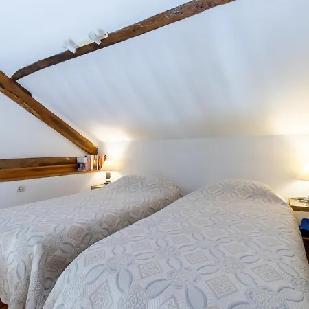 Bleuet Bed & Breakfast *